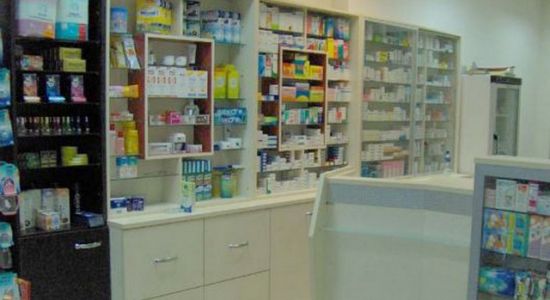 eczane-dolabi (1) eczane-dolabi (1)